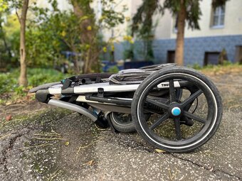 Thule Urban Glide 2 s madlom - 5