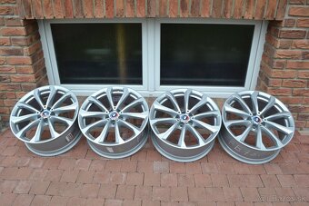5x112 R20 Hlinikove disky Original BMW X7 G07 Styling 750 - 5