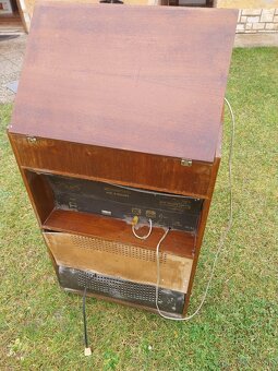 Starožitné rádio s gramofónom - 5