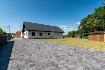 NA PREDAJ  5 IZBOVÝ RODINNÝ DOM VO VYSOKOM ŠTANDARDE - 5