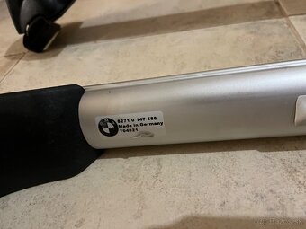 BMW priečny nosič na strechu - na E60 - 5