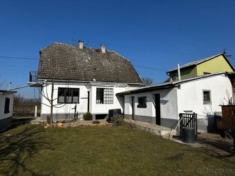 Rodinny dom s garážou a pozemok 1007 m2 Ilava - Sihoť - 5