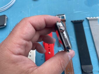 Apple watch Series 4 - stainless steel - 44 mm - 5
