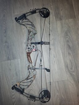 Kladkovy luk LH Hoyt pro defiant - 5