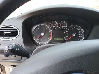 FORD FOCUS-2 - 5