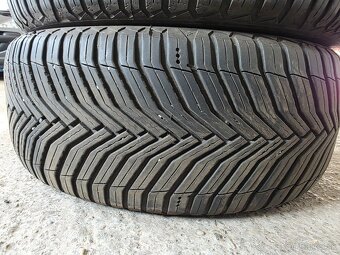 Celorocne pneumatiky 235/45 r18 dot2023 - 5