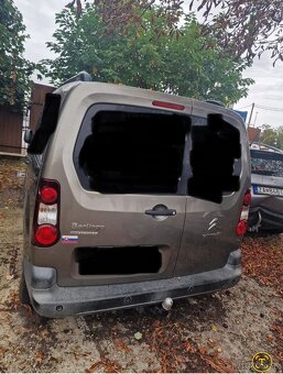 Predám Citroën Berlingo ročník 2014 /pravá strana búraná - 5
