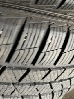 zimne pneumatiky 205/55r16 barum polaris - 5