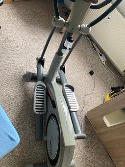 Eliptický trenažér - 5