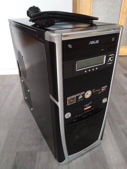 Počítač (stolový) - 5