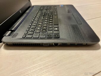 HP 250 G5 s Windows 11 Pro s i3 a 8GB DDR4 - 5