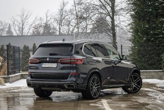 BMW X5 xDrive M50d 294kW - 5