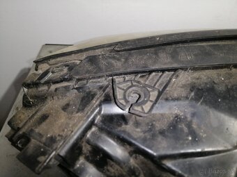 kia sorento predne svetlo ľave - 5