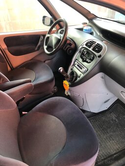Citroën xsara Picasso 2.0hdi - 5
