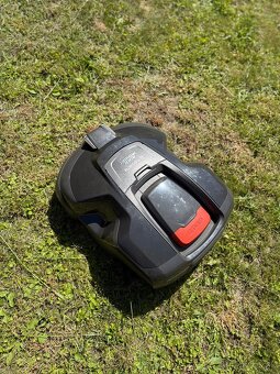 Robotická kosačka Husqvarna Automower 310 - 5