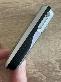 Sony Ericsson K700i - 5