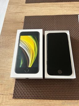 iPhone SE 64GB - 5