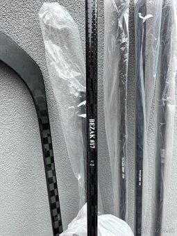 Hokejka FT7pro, Trigger8pro, Hyperlite2 BLACKSTICK,bauer,ccm - 5