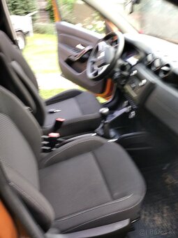 Predám daciu Duster - 5