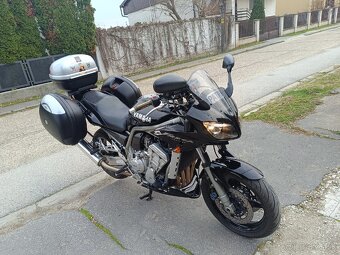Yamaha Fazer 1000 - 5