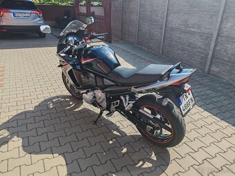 Suzuki GSX650F - 5