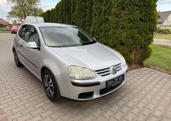 Volkswagen Golf 1,4i klima , Dobrý stav benzín manuál 55 kw - 5