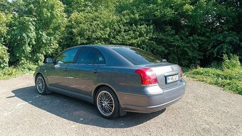 Toyota Avensis T25 85kw D4D 2004 - 5