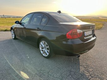 BMW 320d (E90) - 5