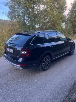 Škoda Octavia Scout - 5