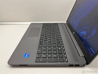 HP 250 G9 15.6" i7-1255U/32GB/256GB/FHD/TN/ZAR10m - 5