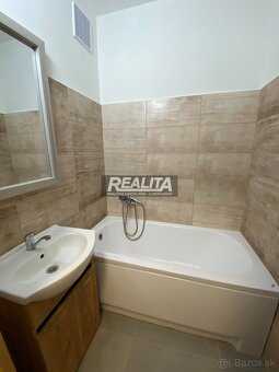 ÚTULNÝ 2-IZBOVÝ BYT , CENTRUM, REKONŠTRUKCIA - 5