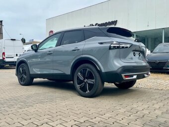Nový Nissan Qashqai 1.3 DIG-T MHEV X-Tronic Tekna+Bose - 5