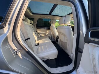 Volkswagen Touareg II 3.0 V6 TDI BMT Premium 4MOTION - 5