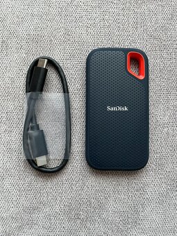 Externý SSD SanDisk / Crucial 2TB - 5