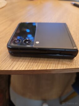 Predam, Samsung Galaxy Z Flip3 - 5