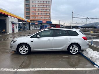 Opel Astra J 1.7Cdti r.v.2011 - 5