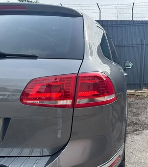 Volkswagen Touareg 3.0 V6 TDI 4MOTION - 5