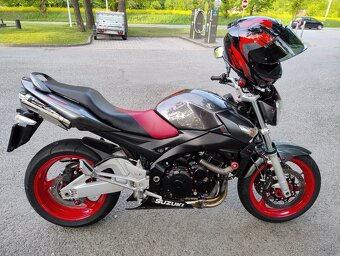 SUZUKI GSR 600 ,,YOSHIMURA LIMITED EDITION,, 9/2008 - 5