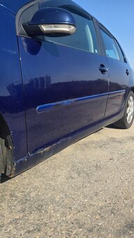 Volkswagen golf 5 2.0tdi 103kw - 5