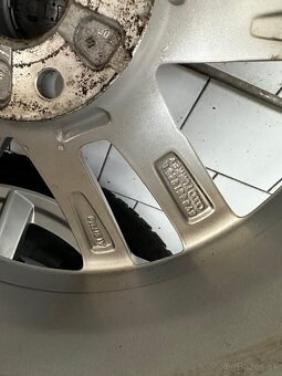 5x112 R17 6,5J ET43 + 205/50 R17 zimné - 5