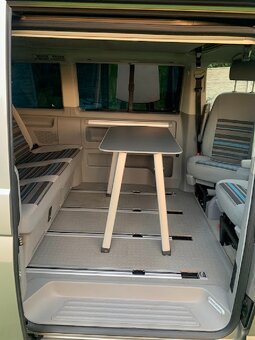 Volkswagen T5.1 California Beach 2.0TDi 4Motion DSG - 5