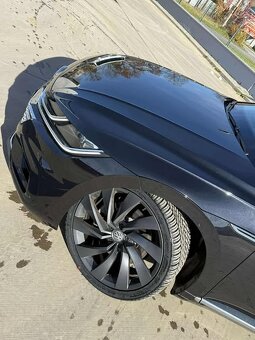 Volkswagen Arteon 2,0tsi, r-line 200kw sedan - 5