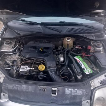 Renault Clio 59kW dTi 1.9 - 5