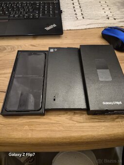 Samsung Galaxy Z Flip 5 - 5