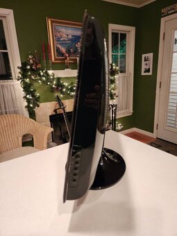 TV Samsung T240HD 24" - 5