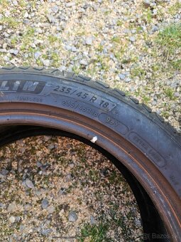 235/45 R18 - 5