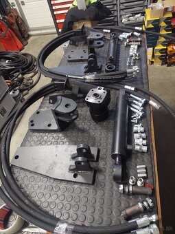 SERVO,ORSTA RIADENIE TRAKTOR ZETOR,CRYSTAL - 5