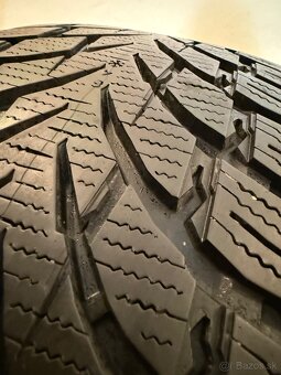 Zimné pneumatiky 235/55/18 Nokian VR SUV 4 - 5