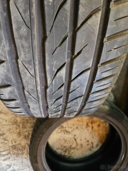 245/45 R19 - 5
