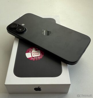 Predám iPhone 16 Black 256 GB - 5
